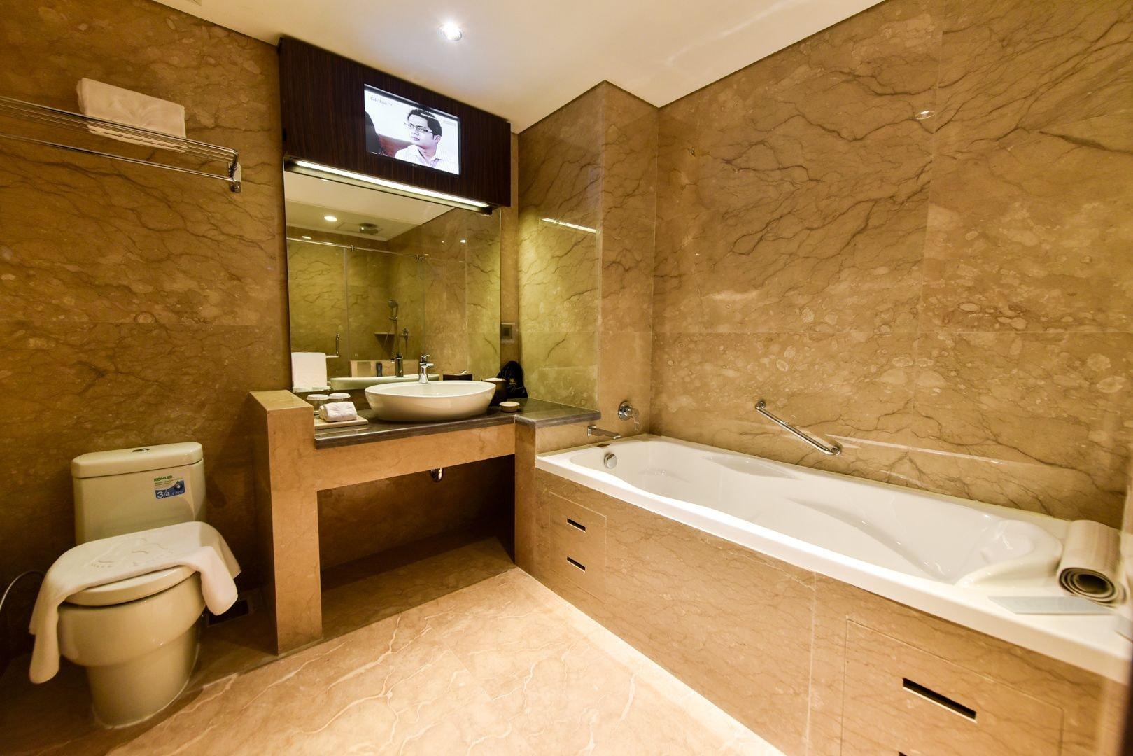 Myko Hotel & Convention Center Макасар Экстерьер фото